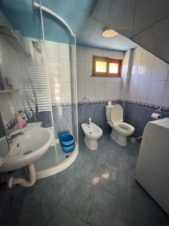 🏡 JEPET ME QIRA VILË 2-KATËSHE NË SPITALLË, DURRËS!