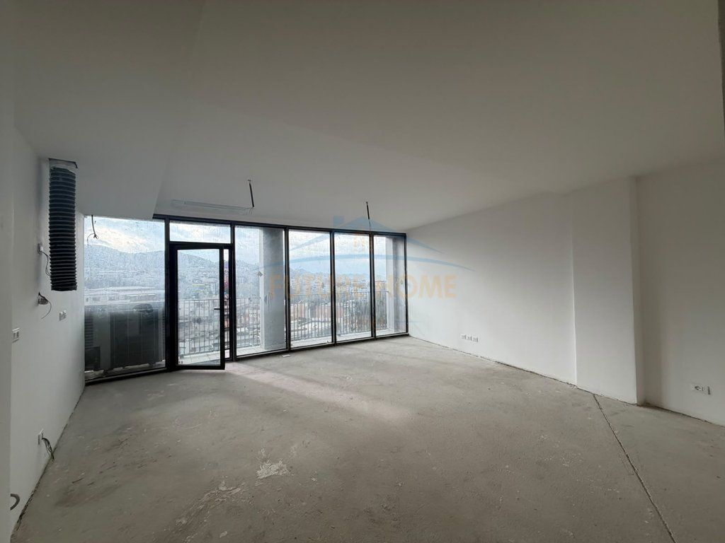 For sale, Apartment 2+1+2+ Parking Space, Lake View Residence, Tirana.