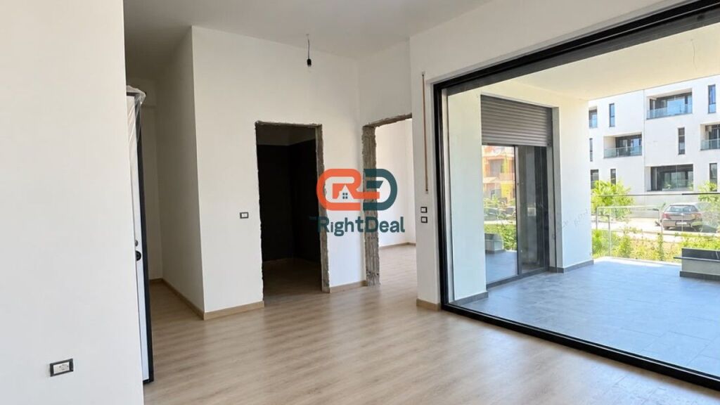 Al Turquoise Marina, Appartamento 1+1 Con Cortile In Vendita!!!