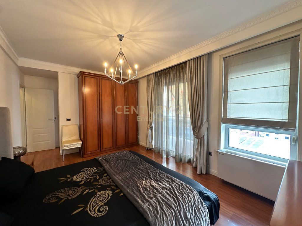 Jepet Apartament 2+1 Me Qira Tek Ish Garda 1,600 € /Muaj