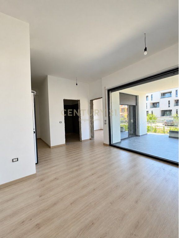 Apartment 1+1 with private yard in Torquoise Marina!