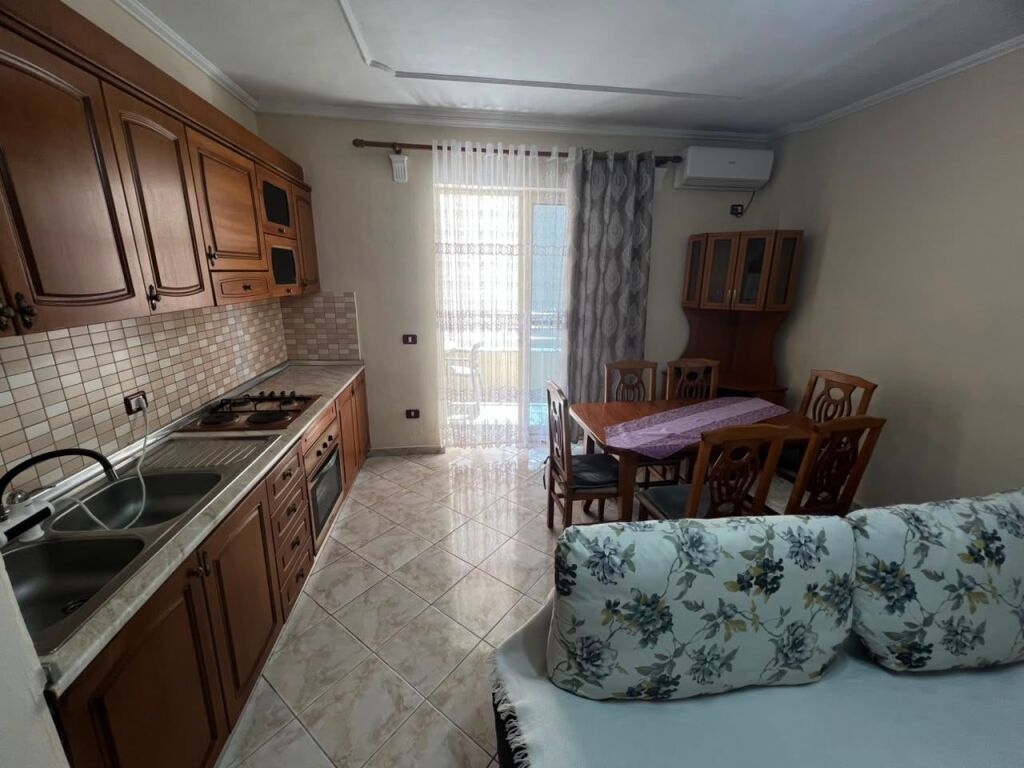 AFFITTASI 2+1 VICINO ALL'HOTEL VIVAS