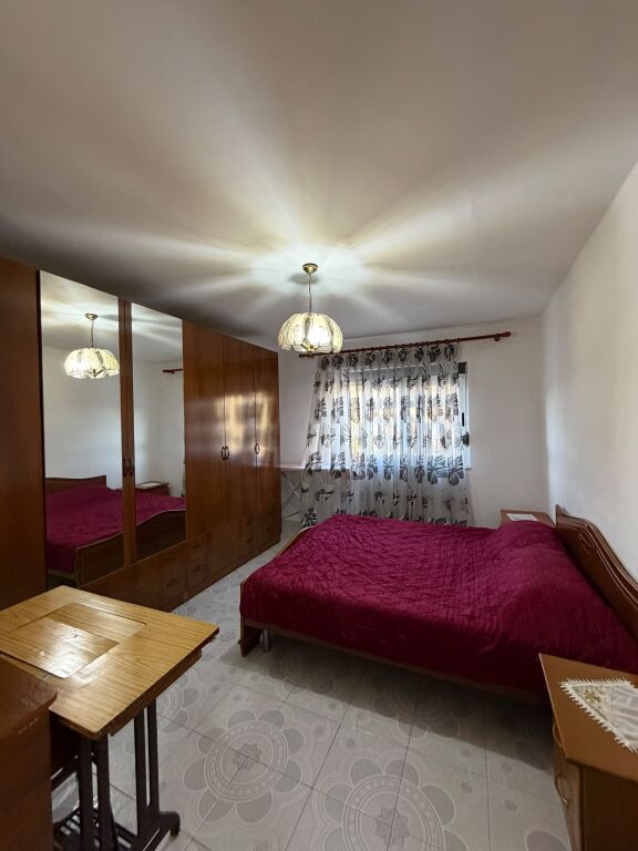 Jepet me qera 1+1 nr Durres