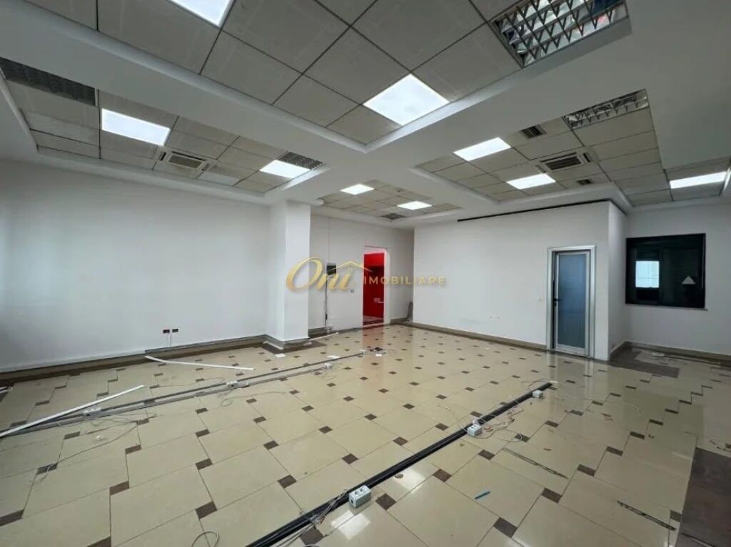 BARRICADES STREET OFFICE SPACE FOR RENT