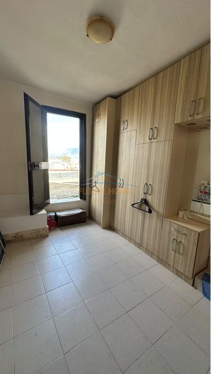 Shitet apartament 2+1 pranë Shkollës së Baletit, Tiranë 🏡