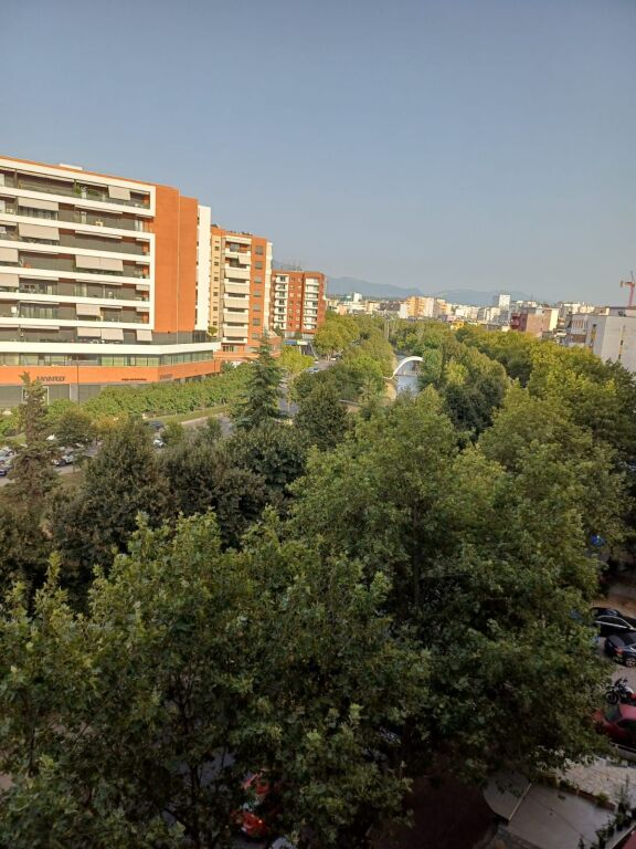 🏡 Jepet me qira apartament 2+1+2