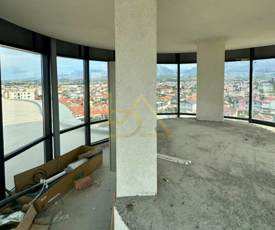 JEPET ME QIRA NDËRTESË 6-KATËSHE – KAMËZ, TIRANË