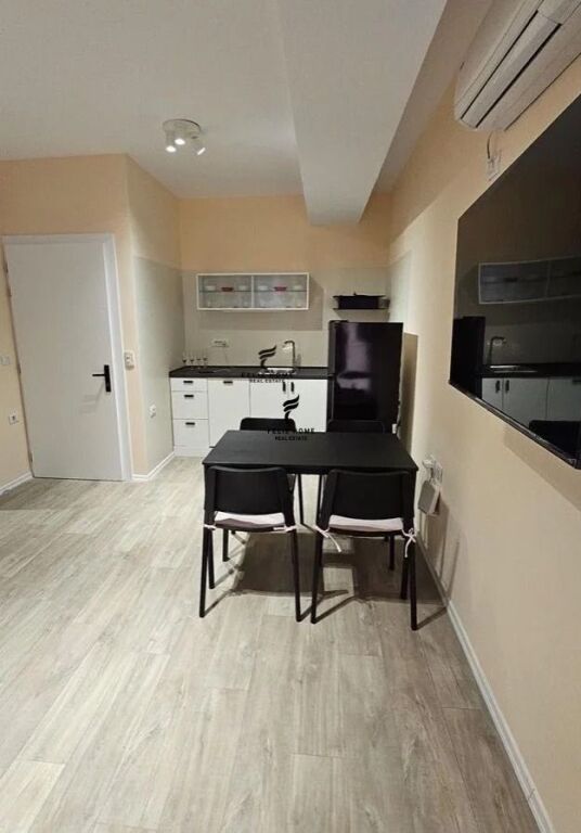 APPARTAMENTO IN AFFITTO 1+1 BOULEVARD NUOVO 80.000 LEKE FH-98115