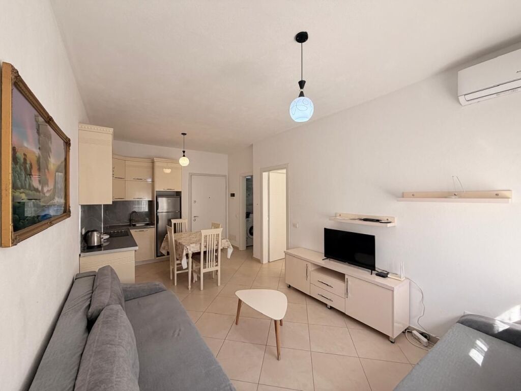 OKAZION. Apartament ne shitje 1+1 ne Golem