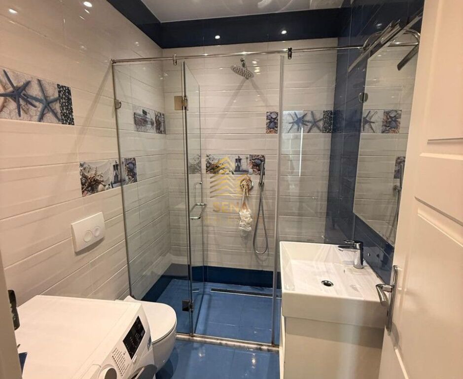 Rent, Apartment 3+1+2Baths+Veranda, Pazari i Ri, 1100 Euro/month