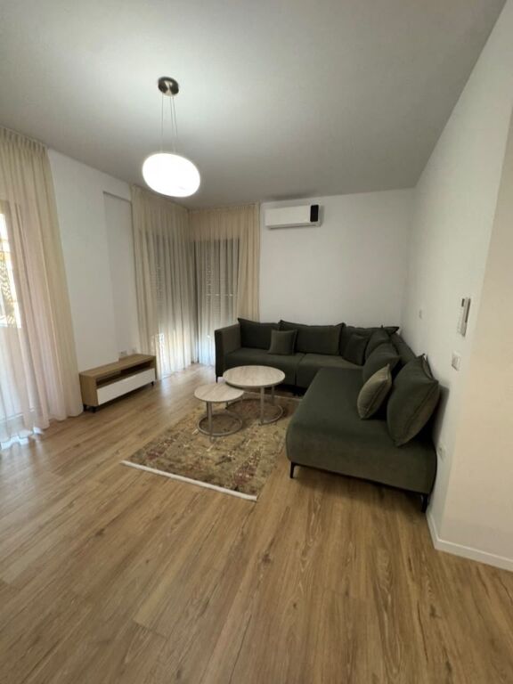 APARTAMENT 1+1 70,000 LEKE 21 DHJETORI