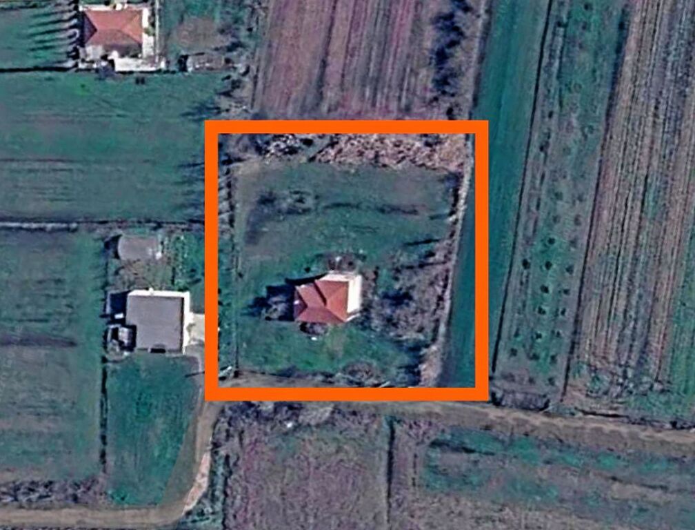 SHTËPI NË SHITJE ME TRUALL 2.700 m² – PRONË PLOTËSISHT E LEGALIZUAR