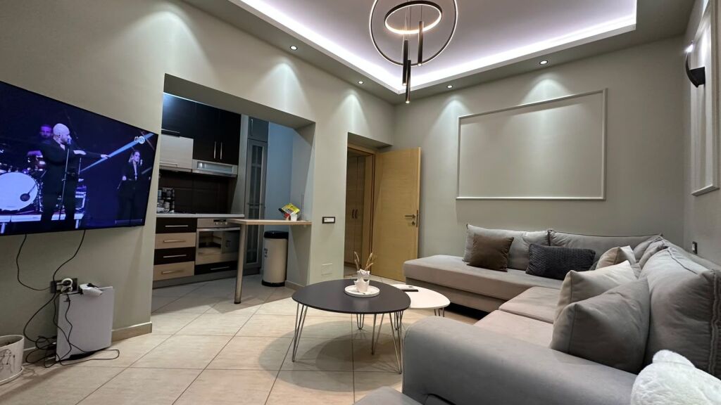Apartament 1+1 per qira tek Vasil Shanto