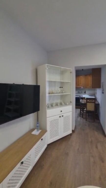 2+1, 2nd floor existing, Zoguni Zi, 650 thousand lek