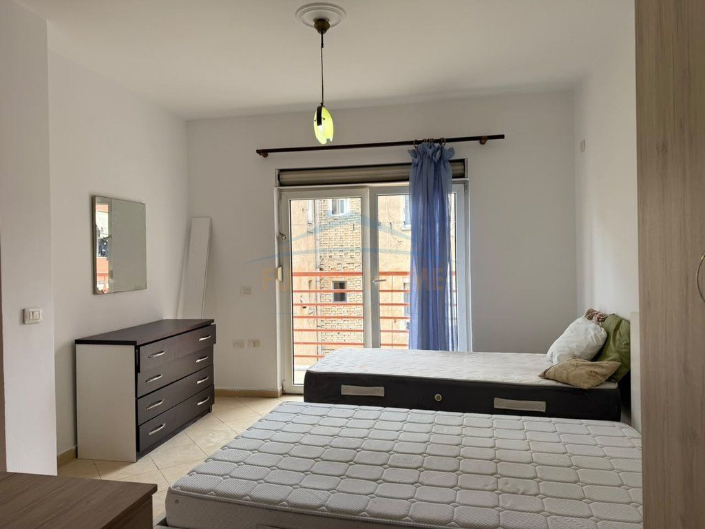 Shitet, Apartament 2+1, Credins Bank, Ali Demi