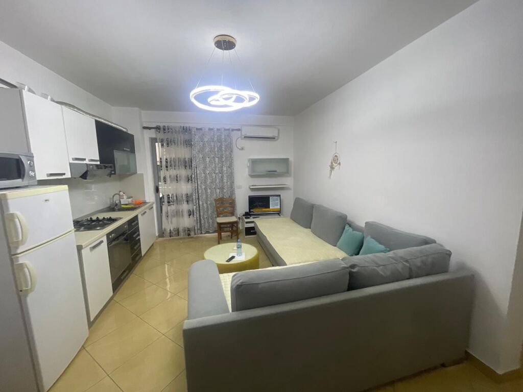 JEPET ME QERA APARTAMENT PRANE HOTEL VIVAS