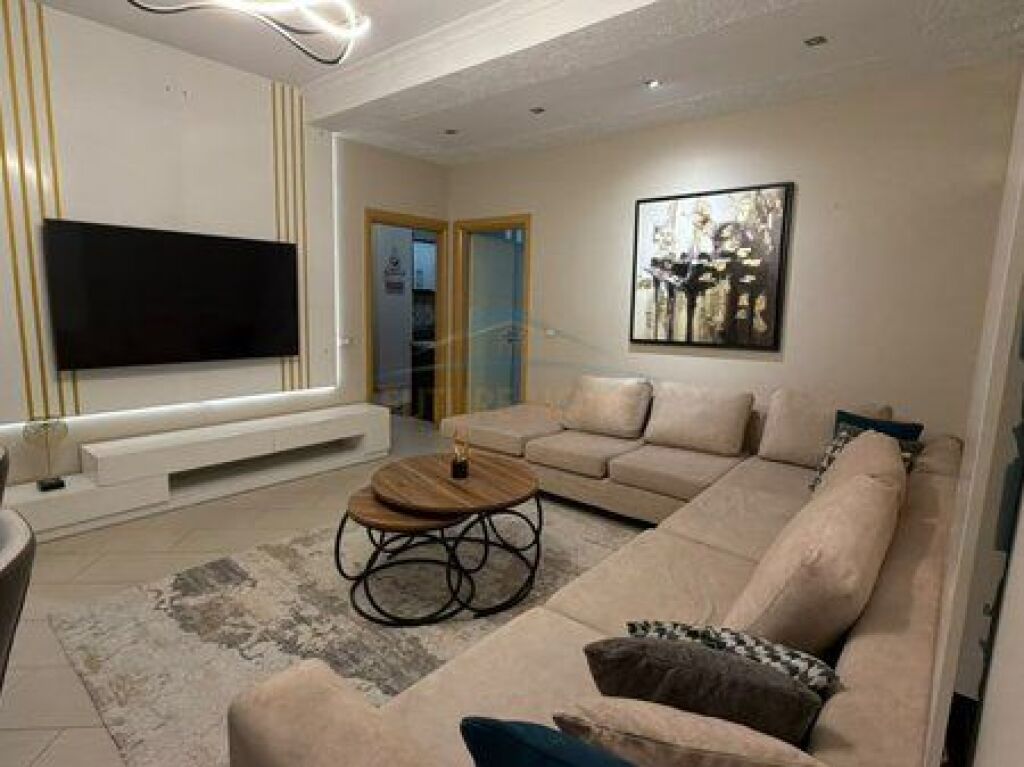Rent, Apartment 2+1, Unaza e Re.