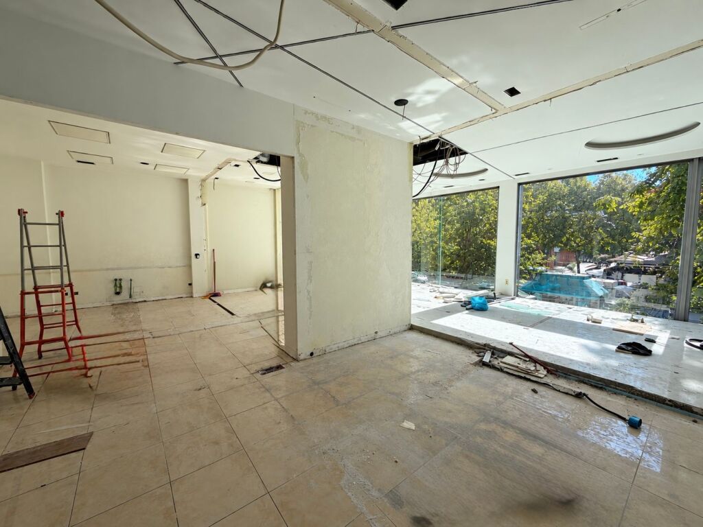 🏢 JEPET ME QIRA AMBIENT BIZNESI – 120 m² 🔥