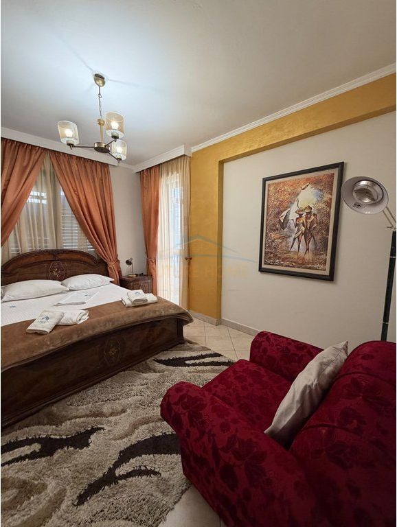 Affitto, Appartamento 3+1+2, Moschea dei Tabakëve, Tirana
