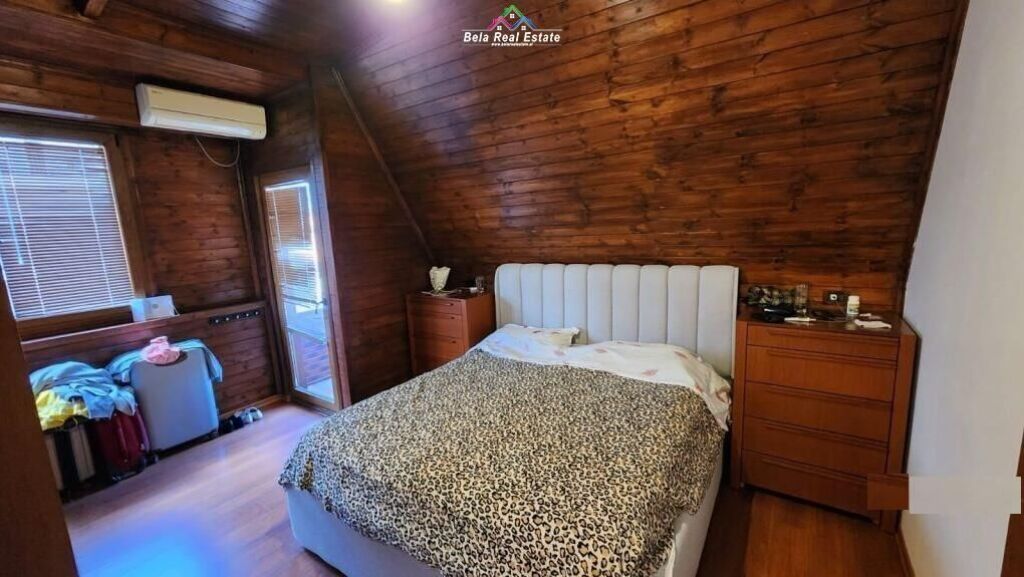 Apartment 2+1 For Rent at Myslym Shyri (ID BV22311) Tirana