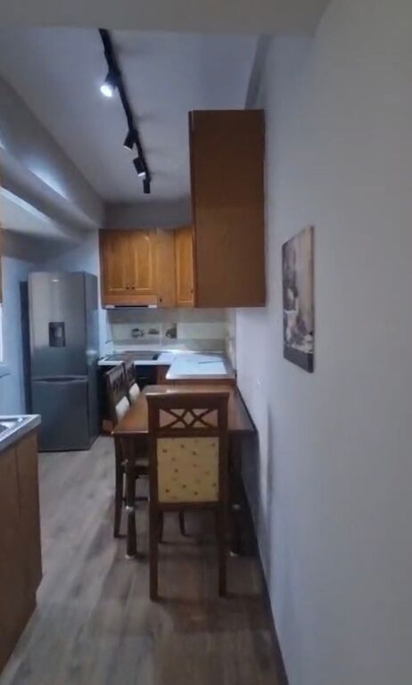 2+1, 2nd floor existing, Zoguni Zi, 650 thousand lek