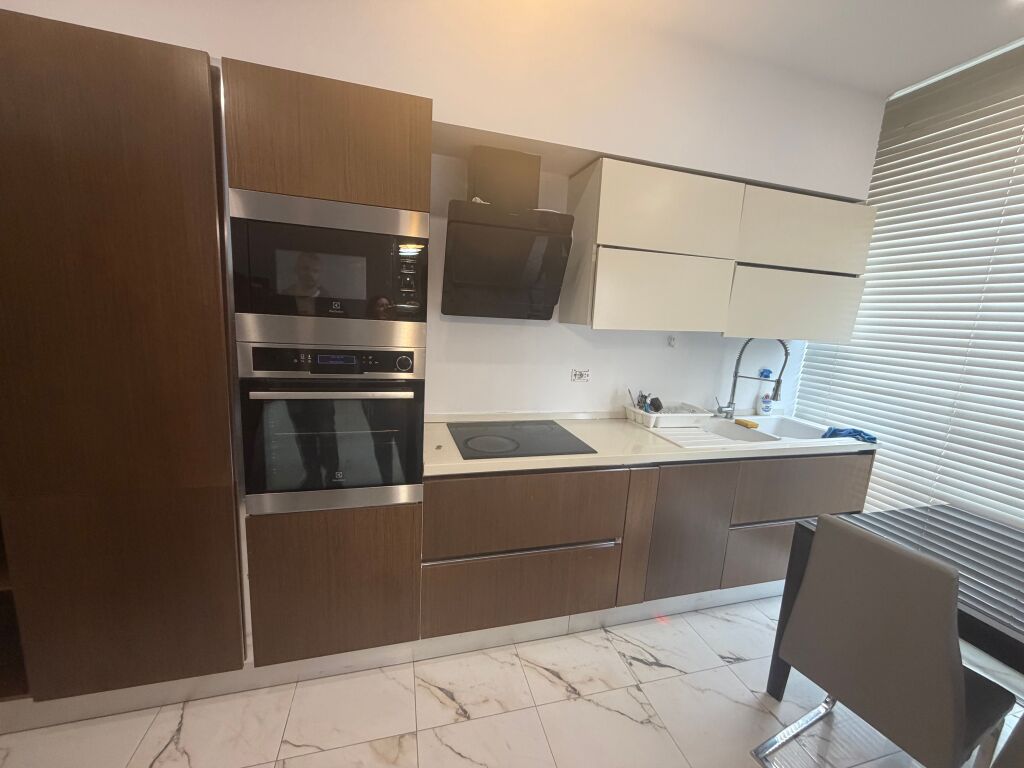 2+1, lago secco, 650 euro