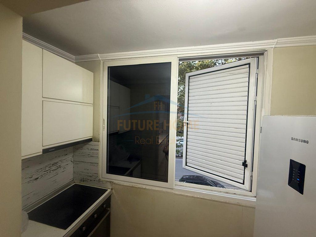 Qera, Apartament 2+1, Rruga Ferit Xhajko