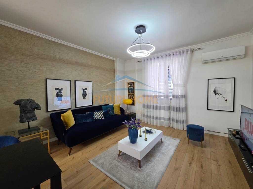 Qera,Apartament 2+1 Rruga e Kosovareve!