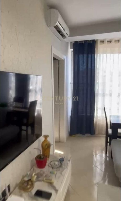 Apartament 1+1 Për Shitje në Yzberish, Tiranë!