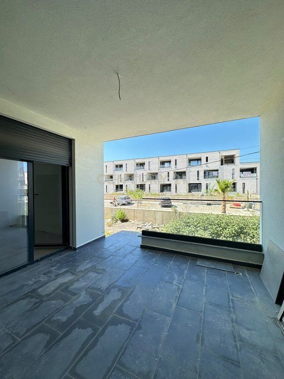 Apartment 1+1 with private yard in Torquoise Marina!