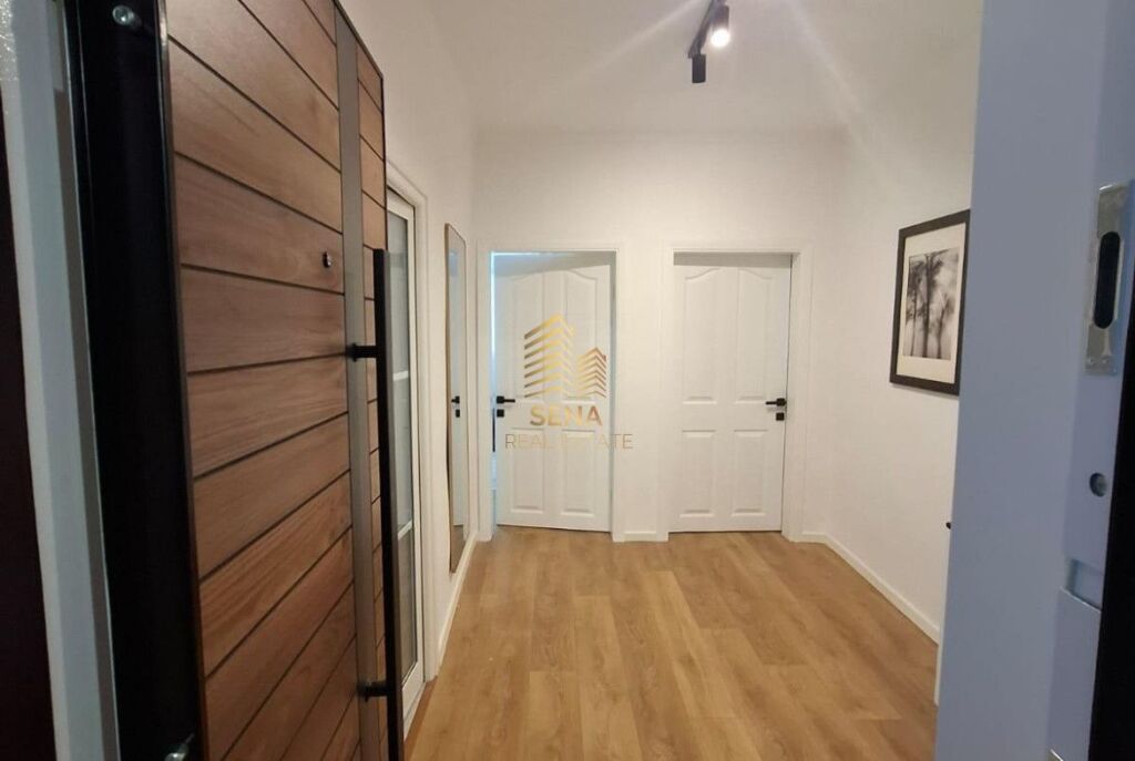 Qira, Apartament 1+1, Ish Restorant Durresi,  55.000 Leke/muaj