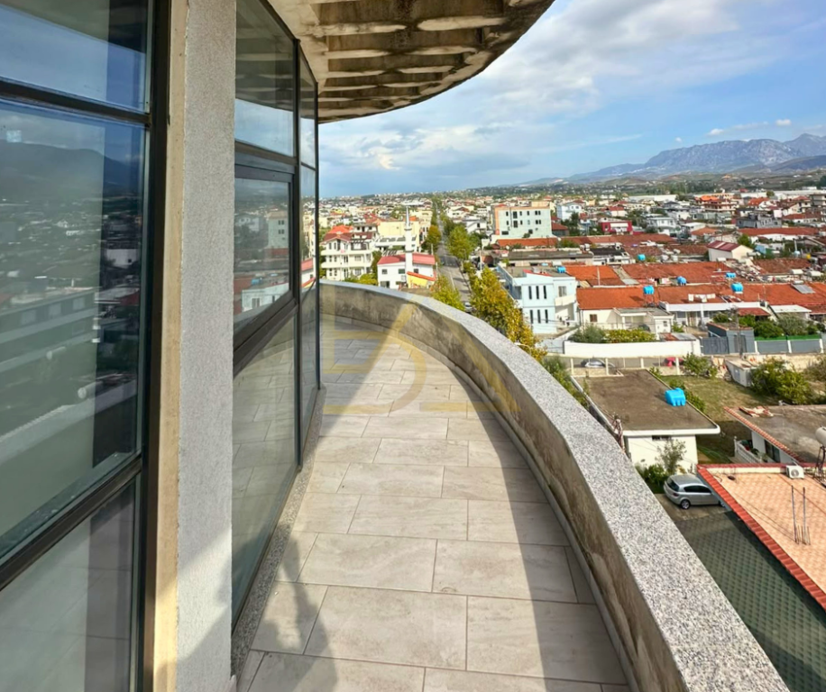 JEPET ME QIRA NDËRTESË 6-KATËSHE – KAMËZ, TIRANË