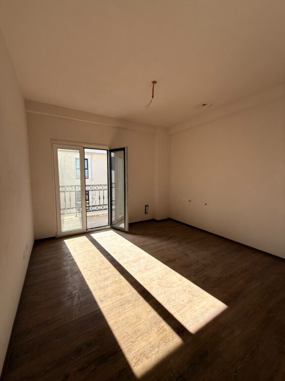🔥 SHITET APARTAMENT 2+1 | TIRANA PORTA E RE