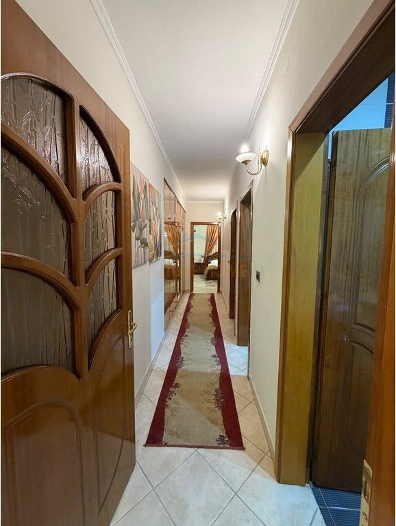Affitto, Appartamento 3+1+2, Moschea dei Tabakëve, Tirana
