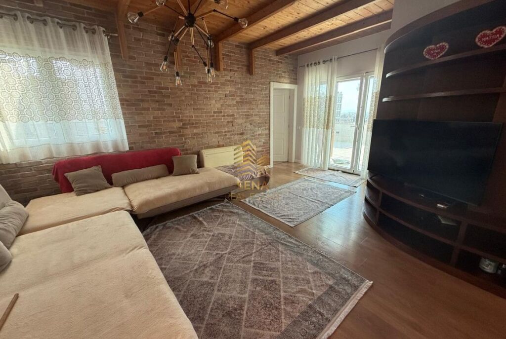 Rent, Apartment 3+1+2Baths+Veranda, Pazari i Ri, 1100 Euro/month