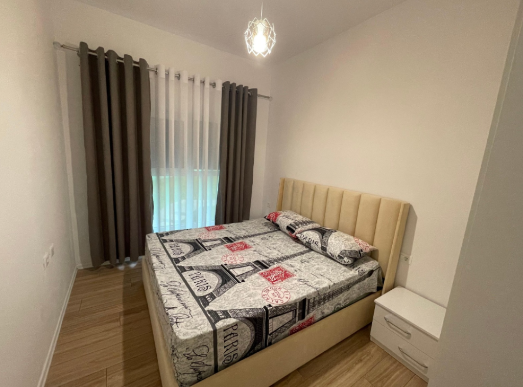JEPET APARTAMENT ME QERA 2+1+BALLKON "MANGALEM, ALI DEM" 50.000 LEKE / 549 EURO