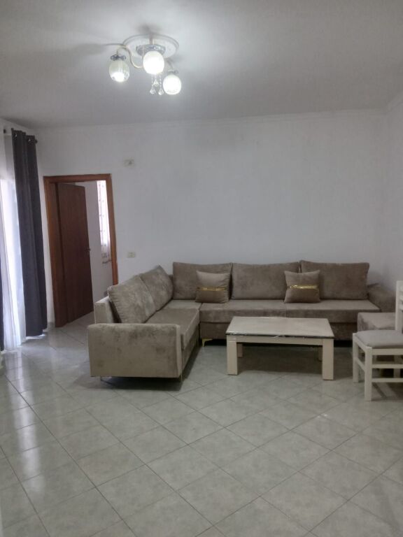 🏡 APARTAMENT 1+1 ME QIRA AFATGJATË | VLORË-Mbi Bestseller