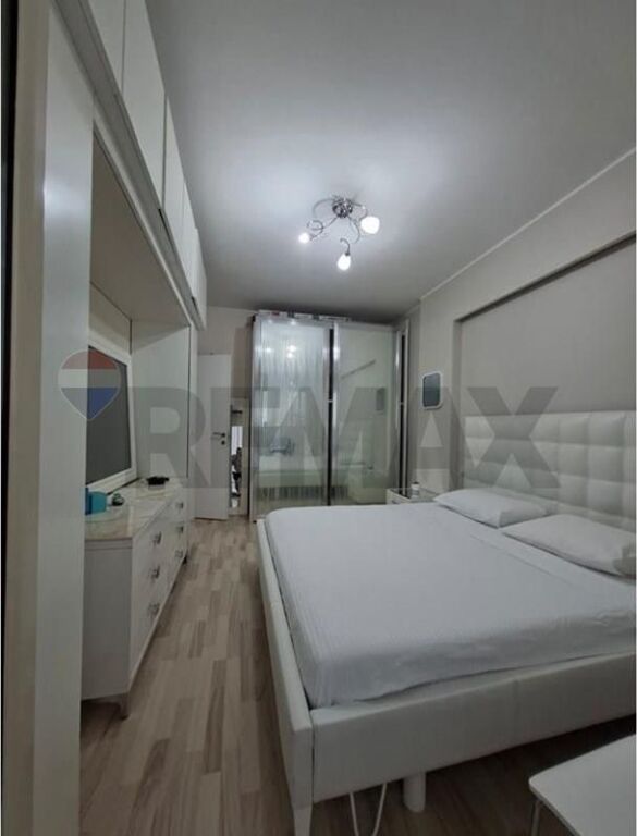 Apartment 2+1+2 for sale at Komuna e Parisit