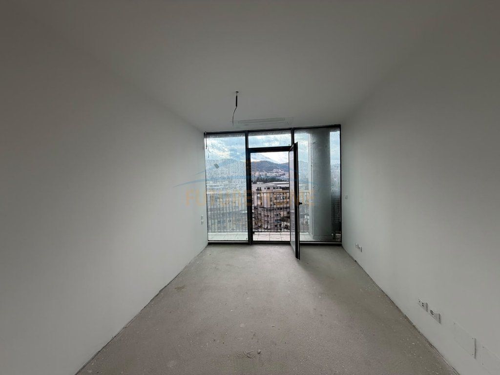For sale, Apartment 2+1+2+ Parking Space, Lake View Residence, Tirana.