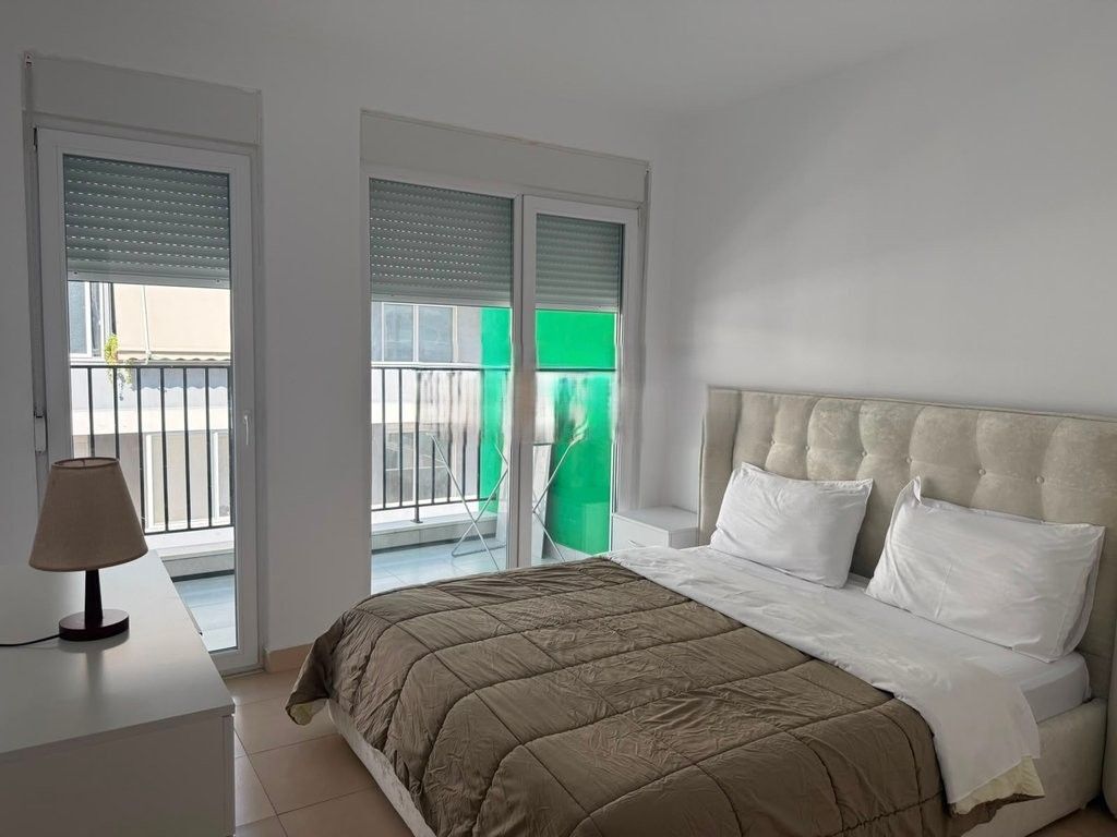 APARTAMENT 3+1+2 PËR SHITJE – RRUGA 5 MAJI, TIRANË 240,000 €