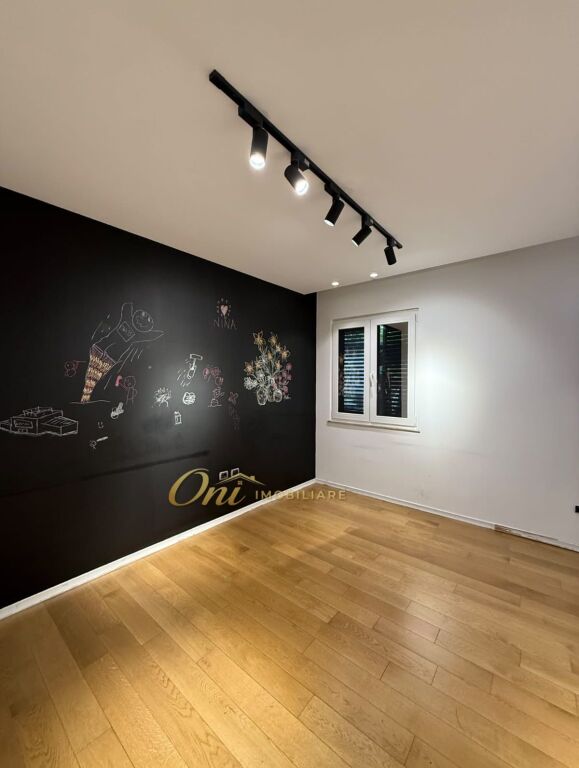 BLOCK OFFICE SPACE FOR RENT