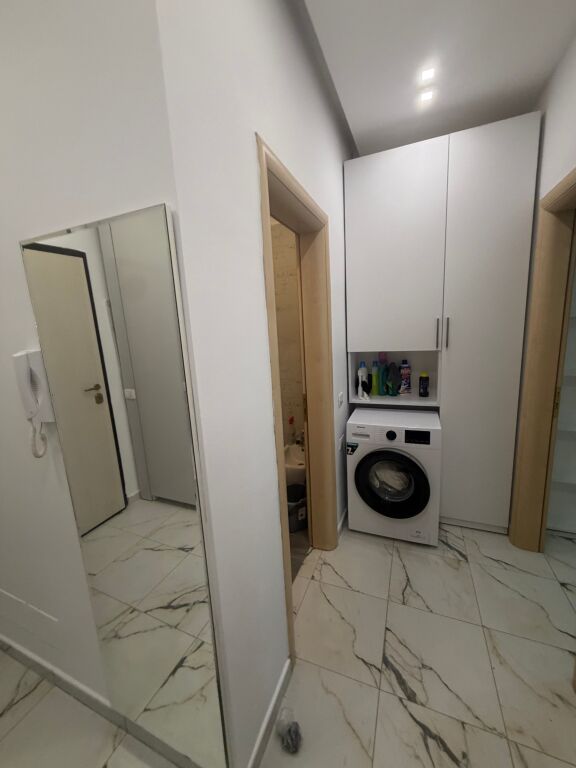 2+1, lago secco, 650 euro