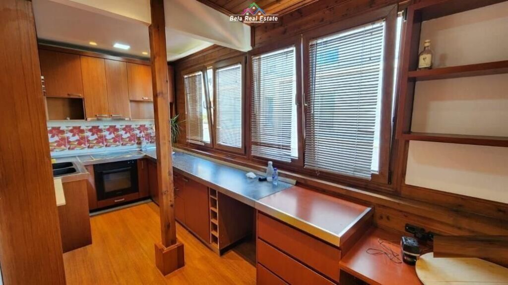 Apartment 2+1 For Rent at Myslym Shyri (ID BV22311) Tirana