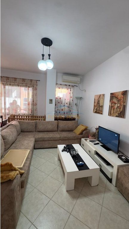 Shitet, Apartament 2+1+Post Parkimi, Kodra e Diellit, Tiranë