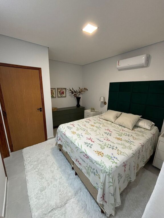Vasil Shanto, jeept apartament 1+1 me qera ,