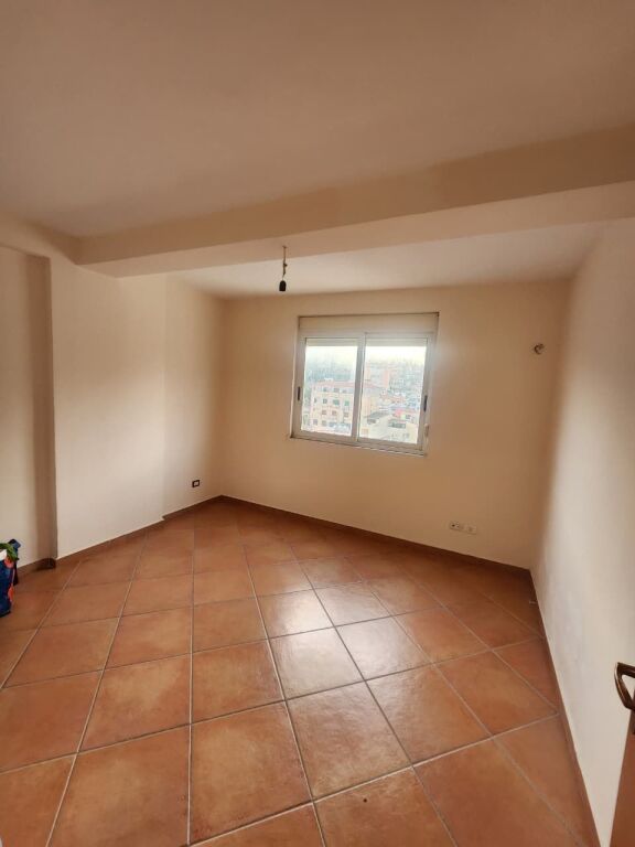 2+1 Apartment for Sale Near the Prosecutor's Office, Durrës