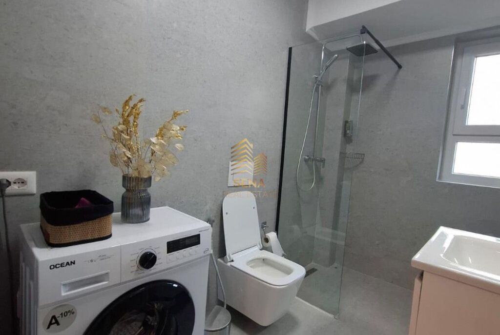Qira, Apartament 1+1, Ish Restorant Durresi,  55.000 Leke/muaj