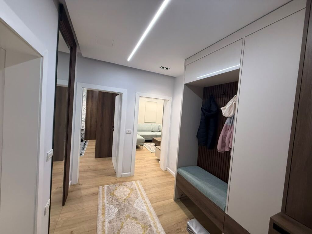 Appartamento 2+1+2, 90 m² – Via Elbasan
