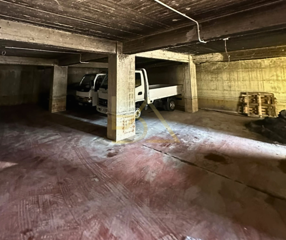 JEPET ME QIRA NDËRTESË 6-KATËSHE – KAMËZ, TIRANË
