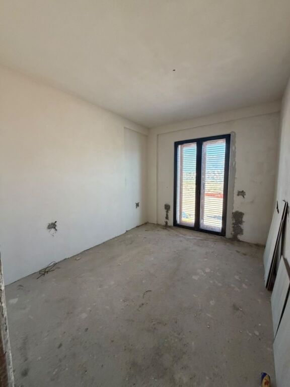 Apartament ne shitje 2+1+2 Maison De La Terre Teg